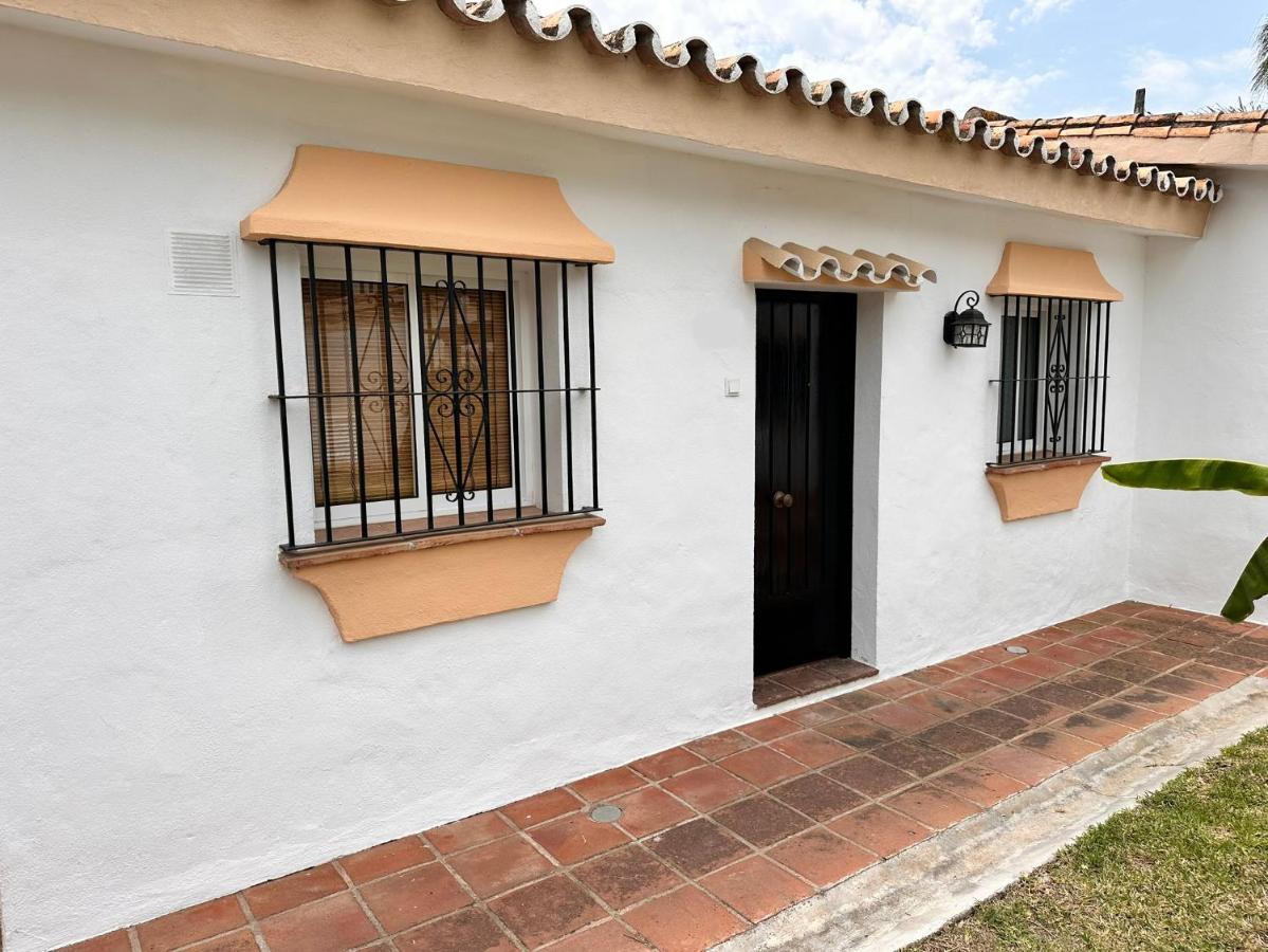 Banus Lodge Marbella Exterior foto